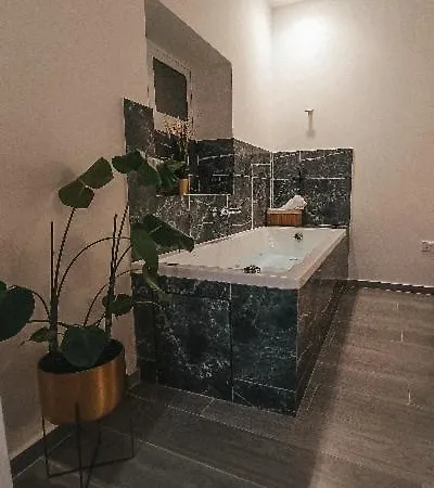 The Secret Yard Apartment Larnaca Exterior photo