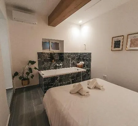The Secret Yard Apartment Larnaca Exterior photo