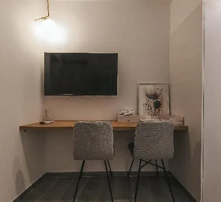 The Secret Yard Apartment Larnaca Exterior photo